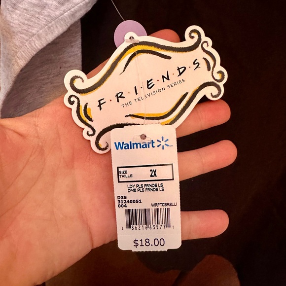Licensed Friends Central Perk Baseball Tee - Picture 4 of 4